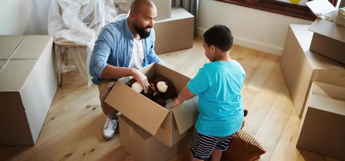 Déménagement réussi avec un enfant en bas âge